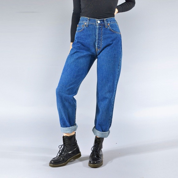 *Levi's 505 | Vintage High Rise Straight Leg Jeans - Picture 1 of 9